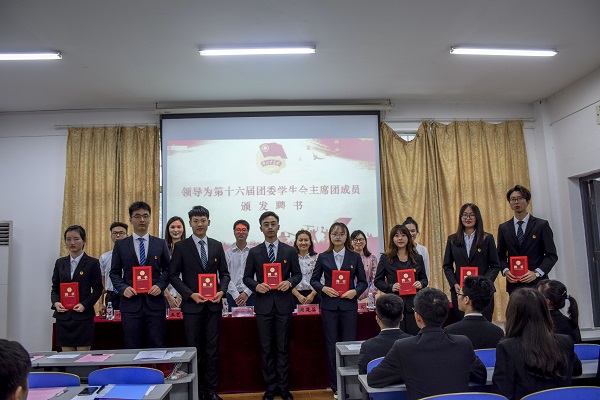 d315e85c5ab545d88efd69a5aaf5337d.jpg tapplay官网