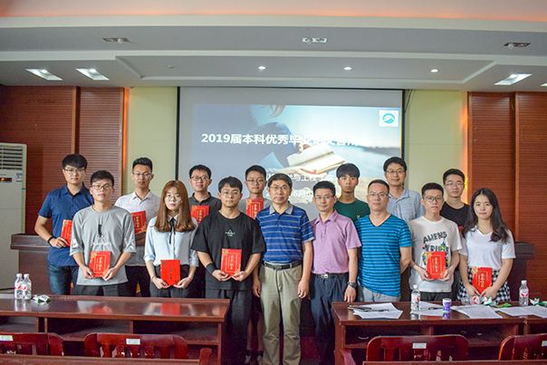 f7a8941863fd4ea6a85047aaa4fe34e9.jpg tapplay官网