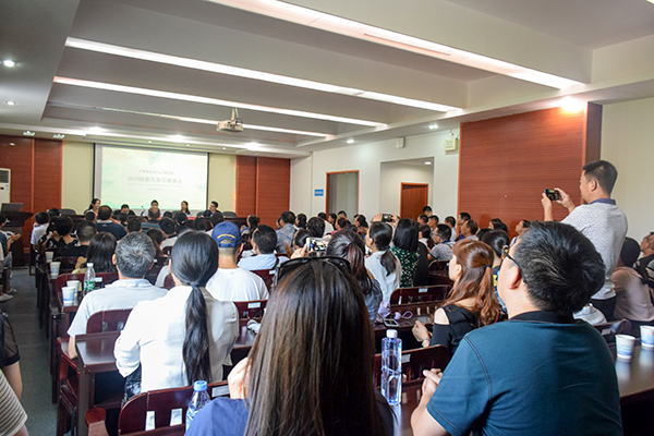 d31a389e00594ba9af6d2cf14ecd24ba.jpg tapplay官网