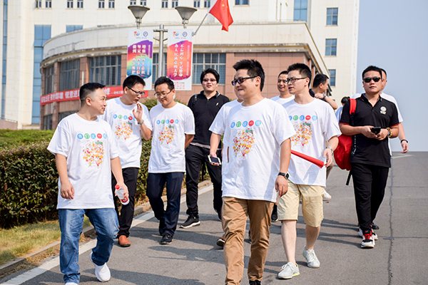 0d5b7fca4058444b9affac566260a87c.jpg tapplay官网