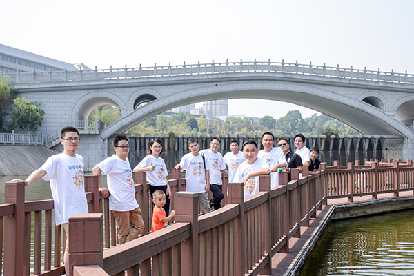 60307491fa87433fa54c6cbbdd256e5b.jpg tapplay官网