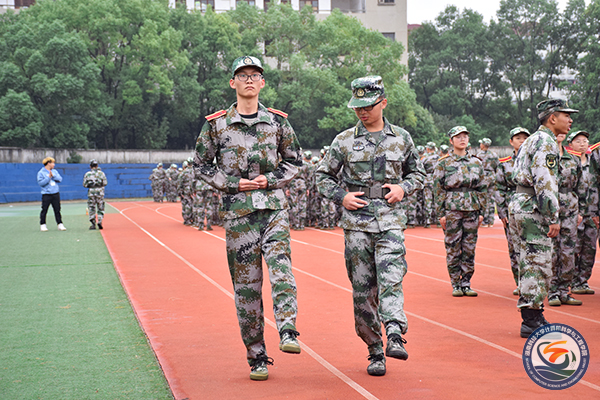 2f3d20a07cc54b628dd078e3c75555df.jpg tapplay官网