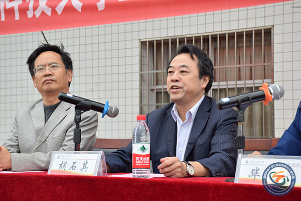 ebb0940c1d364f4bb9efb927aea9e3d0.jpg tapplay官网