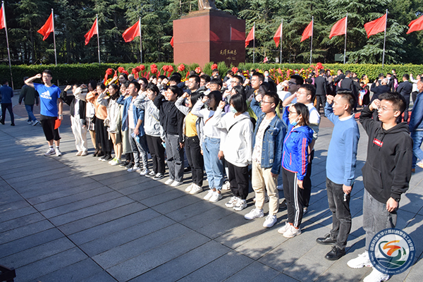 8c36d24786a0482a9cb74569c830e354.jpg tapplay官网