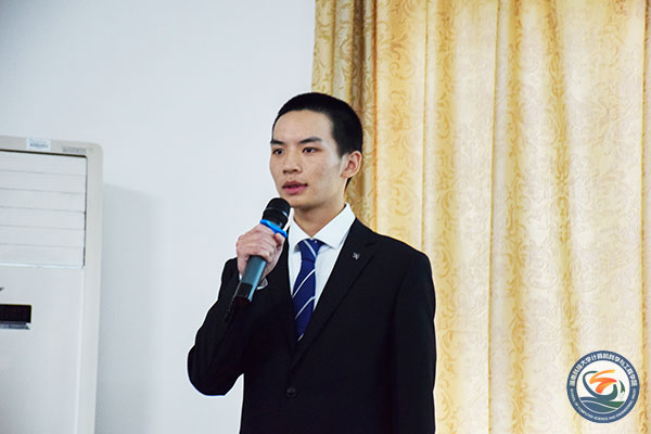 ef50abdaa3d04ea5a97f8afafd3a959c.jpg tapplay官网